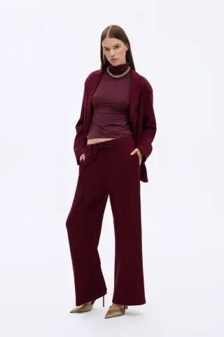 Quzu Dikiş Detaylı Yumuşak Dokulu Bol Paça Pantolon