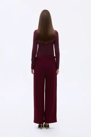 Quzu Dikiş Detaylı Yumuşak Dokulu Bol Paça Pantolon